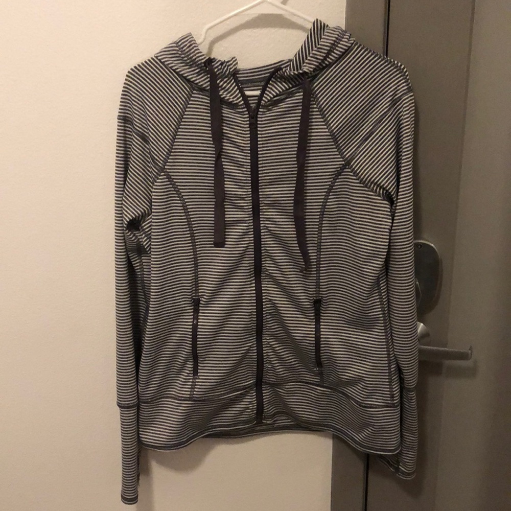 90 degree by reflex zip up